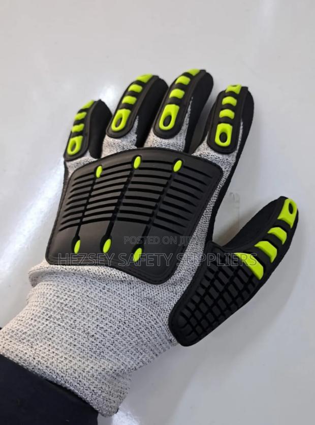 Affordable Impact Gloves - thumbnail 2