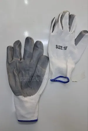 Nitrile Coated Safety Gloves