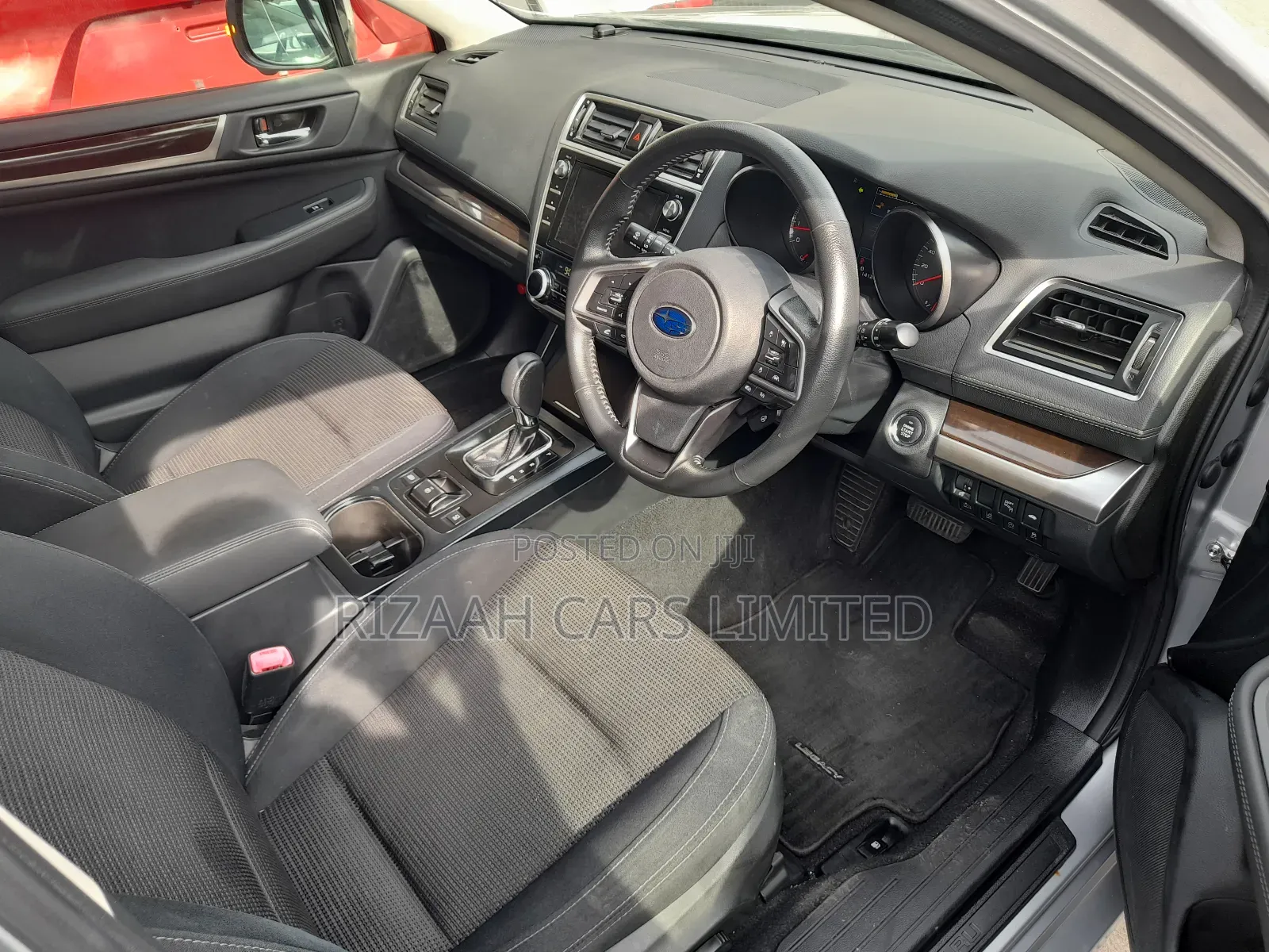 Subaru Legacy 2.5i AWD 2018 Silver