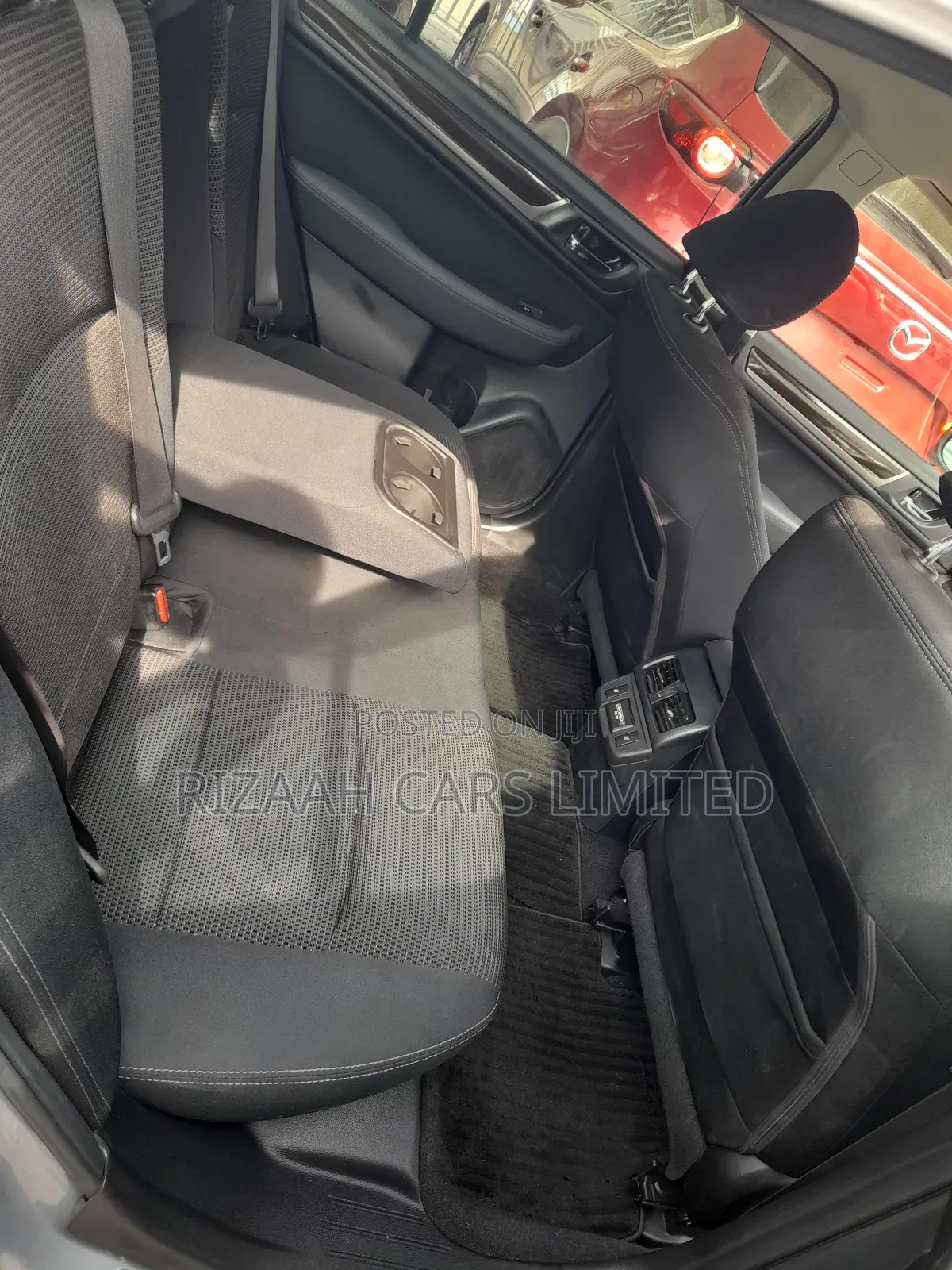 Subaru Legacy 2.5i AWD 2018 Silver