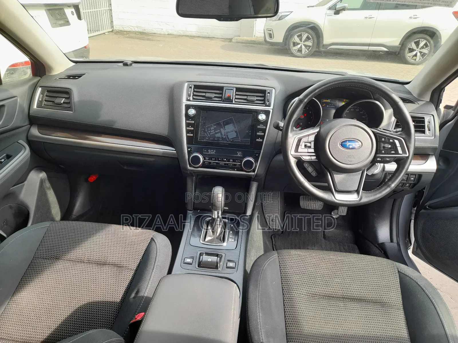 Subaru Legacy 2.5i AWD 2018 Silver