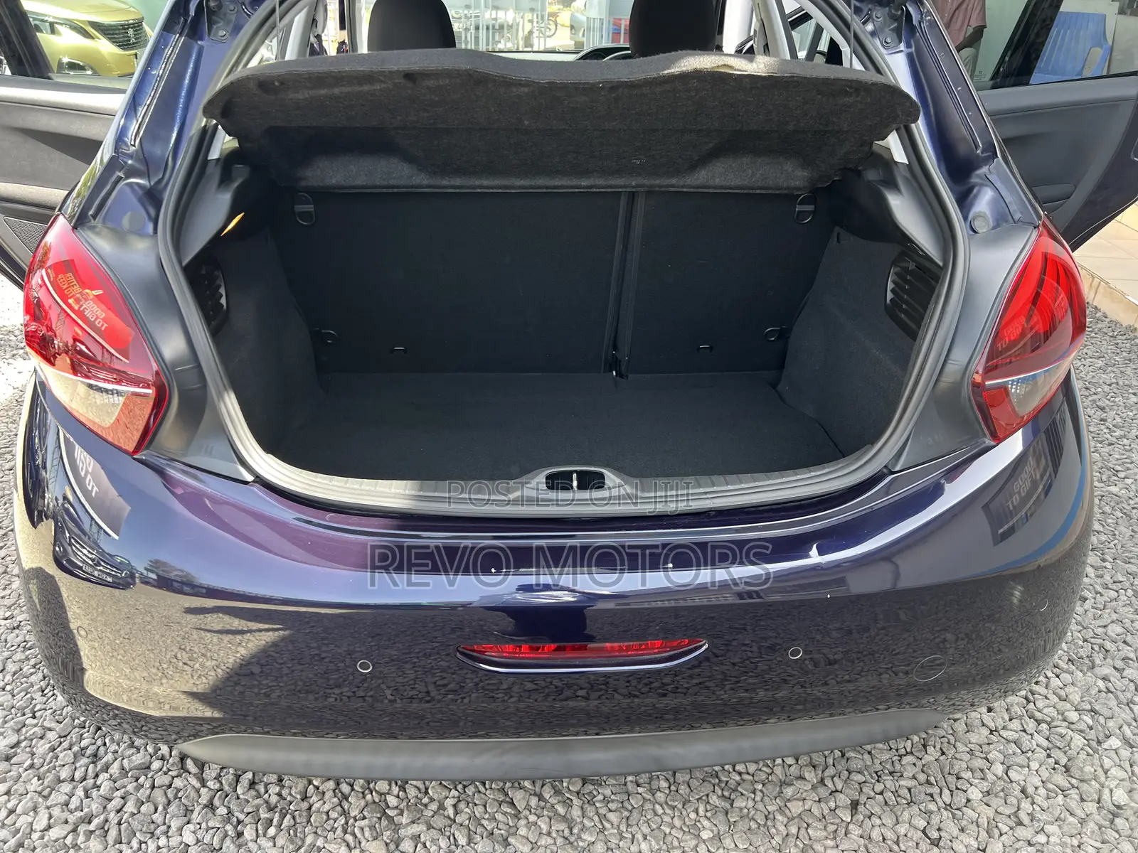 Peugeot 208 2019 Blue