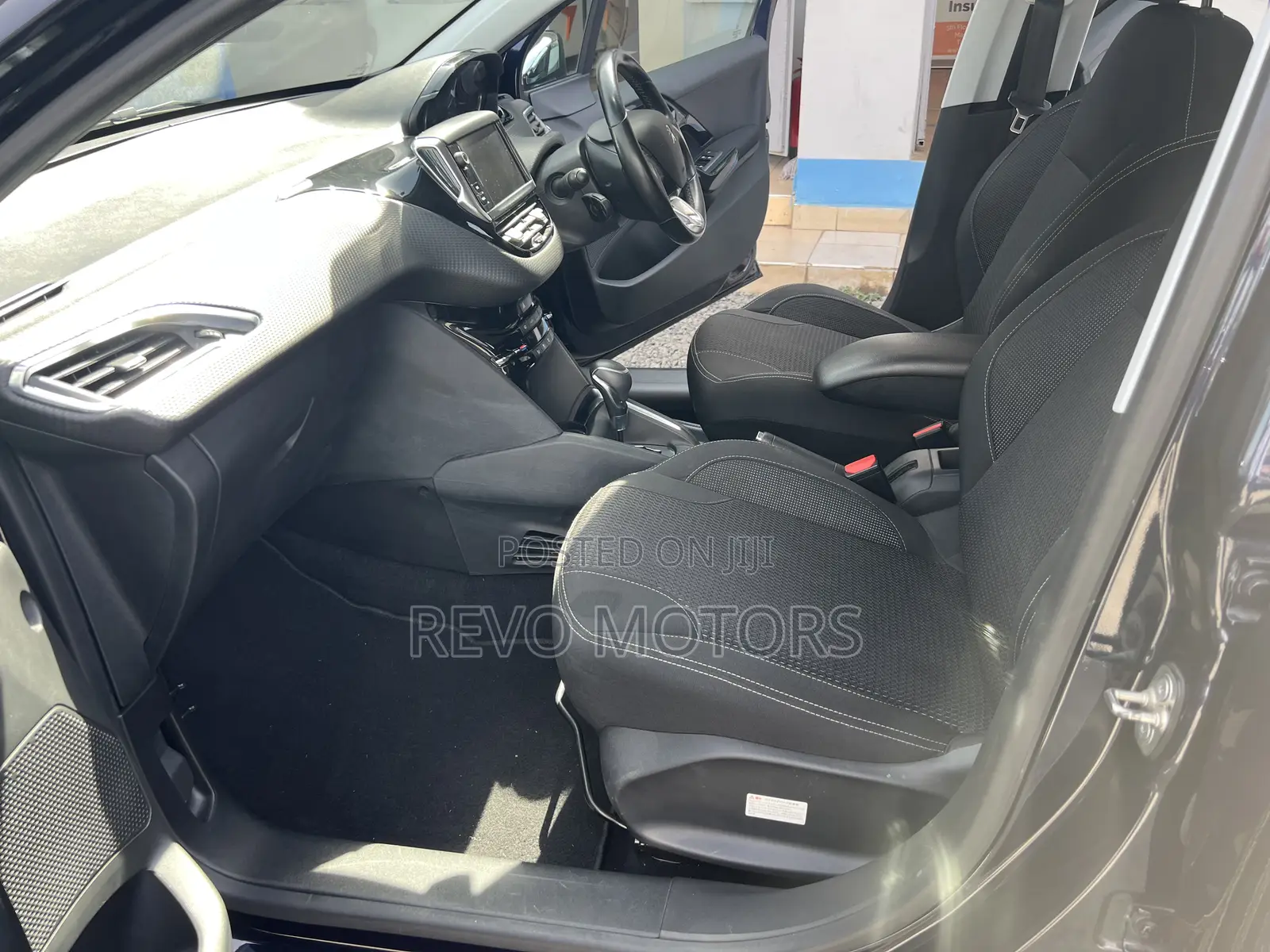 Peugeot 208 2019 Blue