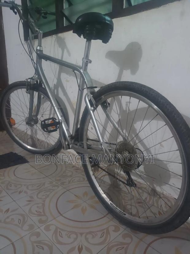 Giant Aluminum Bycicle. - thumbnail 3