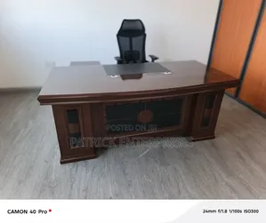 Executive Director's Office Mahogany Desk 1.8 Meters