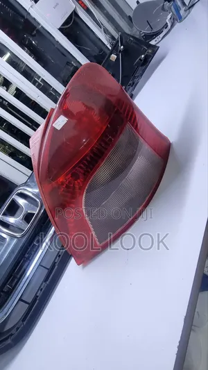 Toyota Vit 2006 Tailight