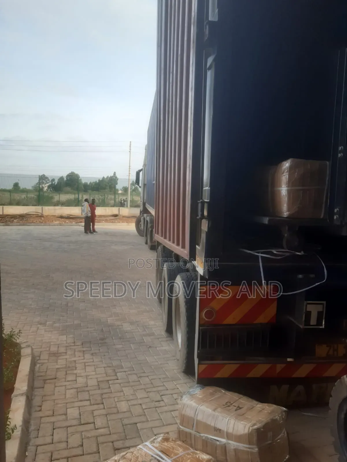 Skeletin/ Flatbed Trailers Are Available for Jobs and Load Delivery