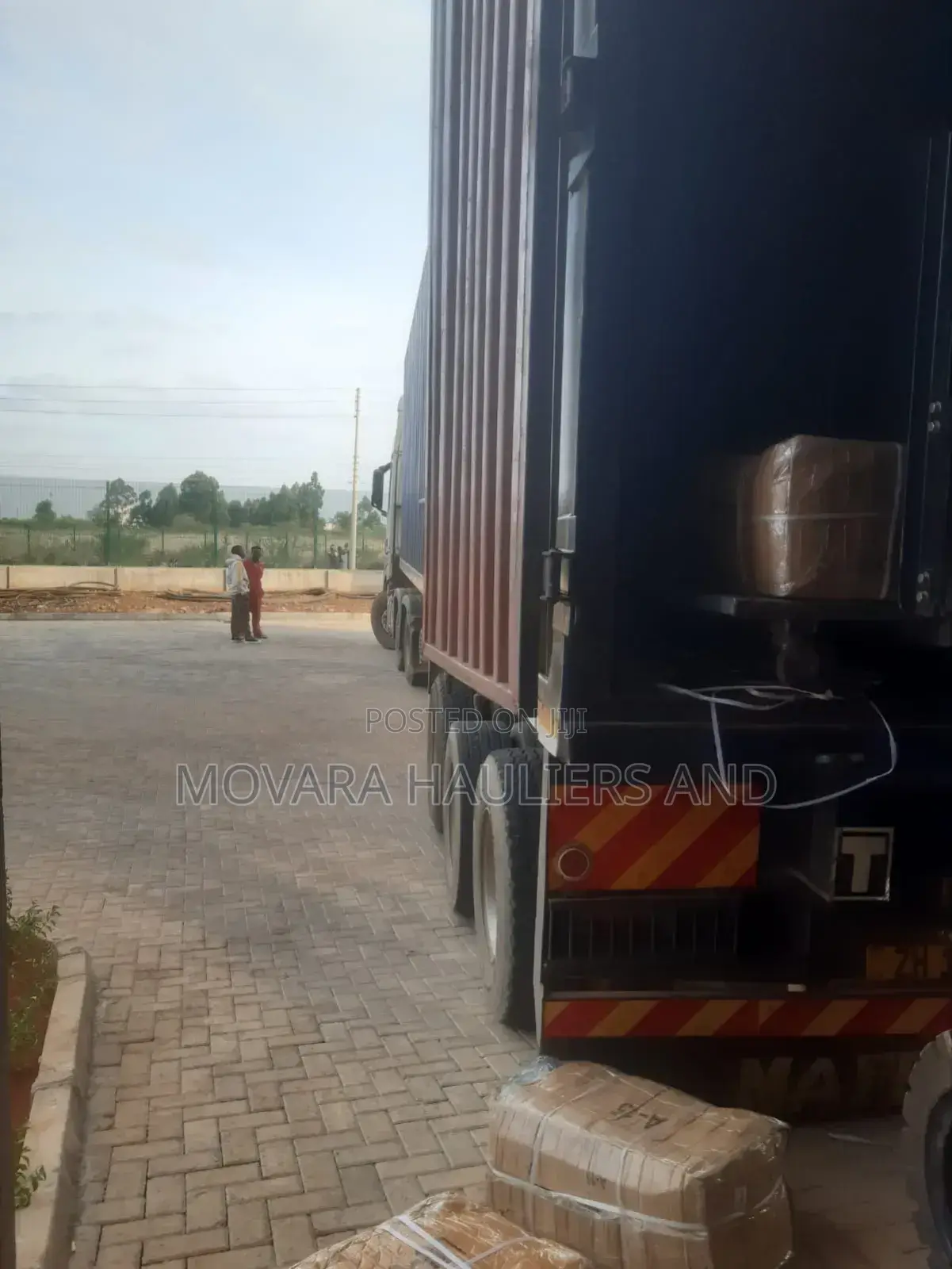 Skeletin/ Flatbed Trailers Are Available for Jobs and Load Delivery