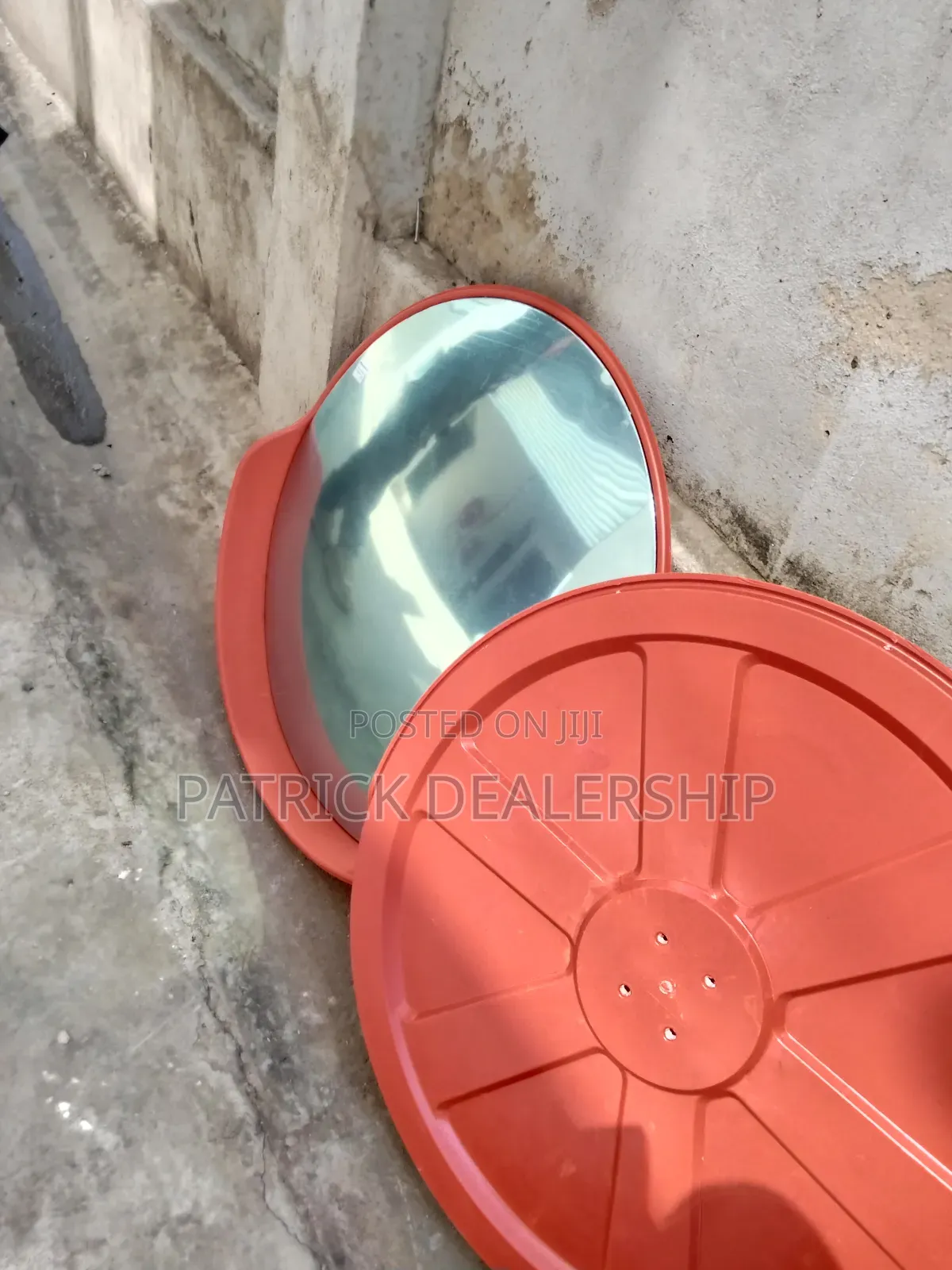 Convex Mirror
