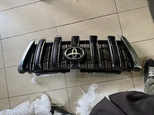 Toyota Prado 150 Front Grille