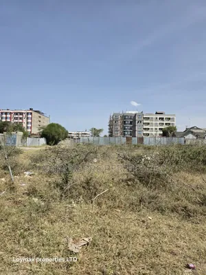 50/100 Commercial Plot Kitengela Second Row From the Tarmac Yukos.