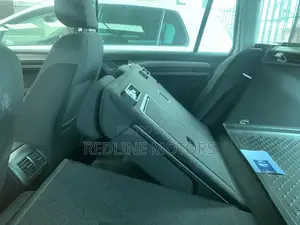 Volkswagen Golf Variant 2018 White