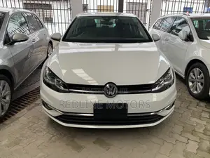 Volkswagen Golf TSI SE FWD 2018 Off white