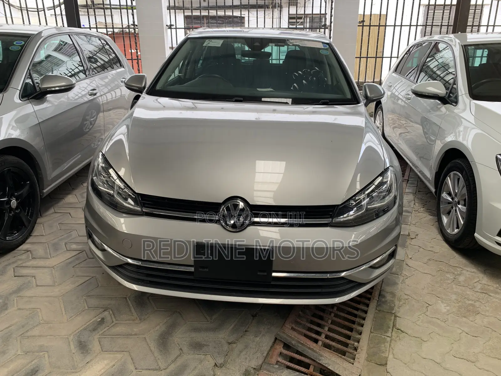 Volkswagen Golf TSI S FWD 2018 Silver