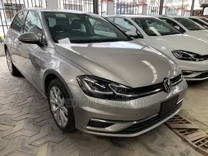 Volkswagen Golf TSI S FWD 2018 Silver