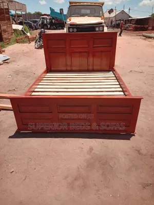Grand Panel Wood Bed Size 5 by 6