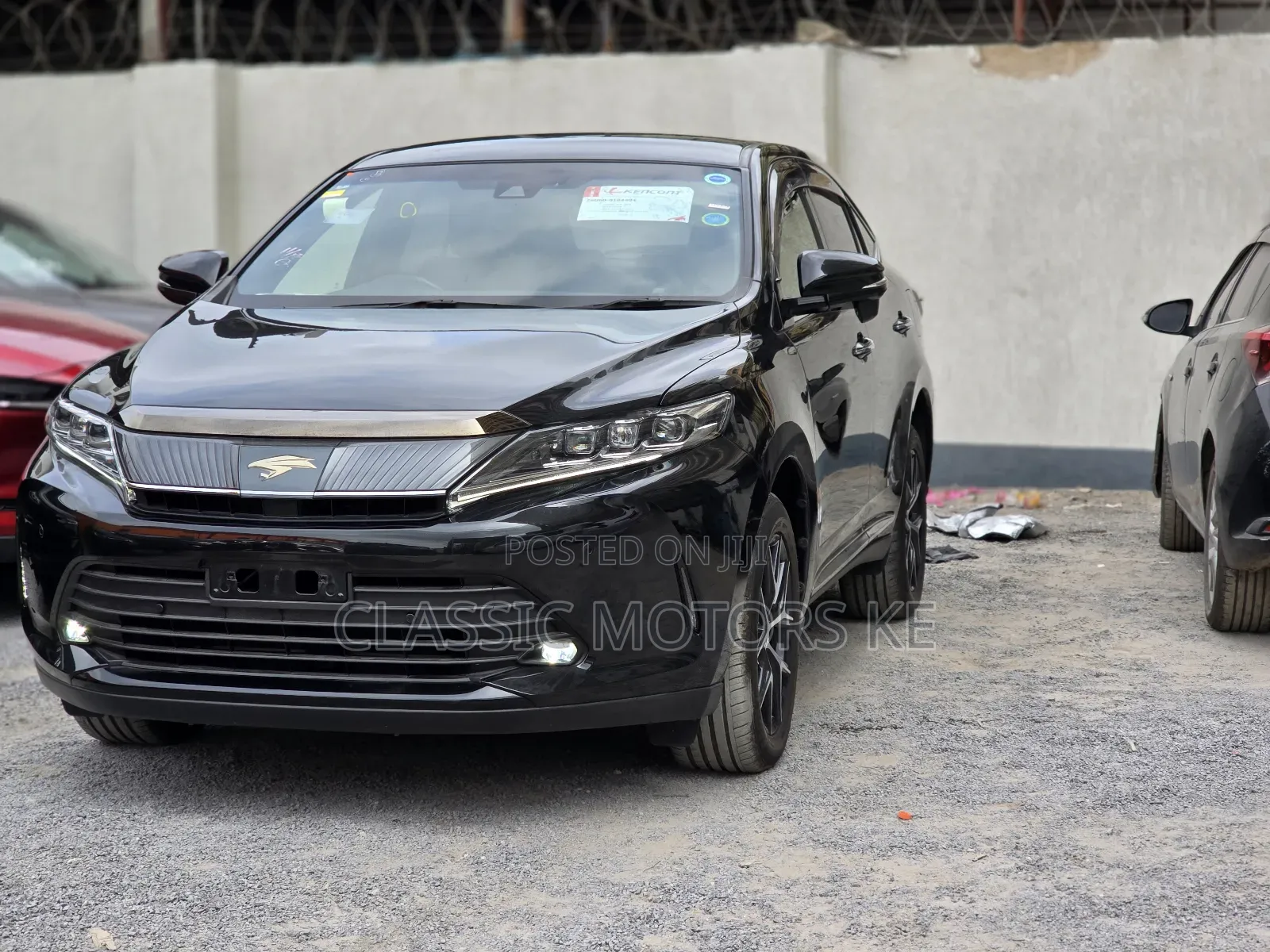 Toyota Harrier 2.0 2019 Black