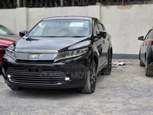 Toyota Harrier 2.0 2019 Black