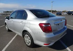 Toyota Axio 1.3 X 2WD 2018 Silver