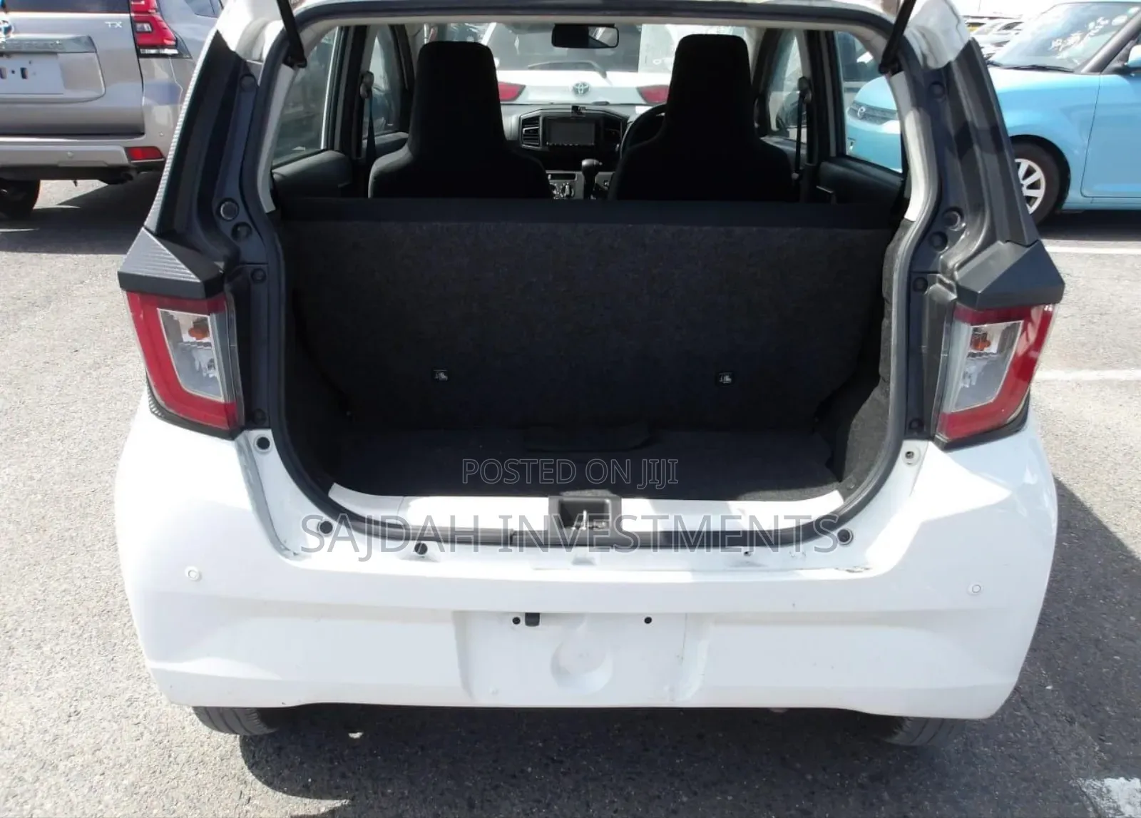 Daihatsu Mira 2019 White