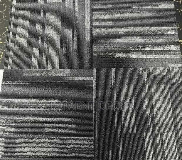 Perfect For Busy Work Spaces Tile Carpets - main view