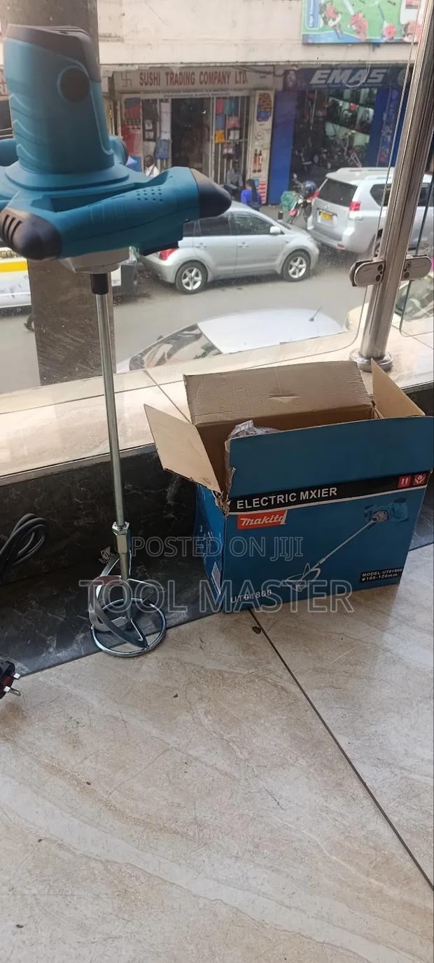 Makita Electric Paint Mixer/ Quality Paint Mixer 2200watts - main view