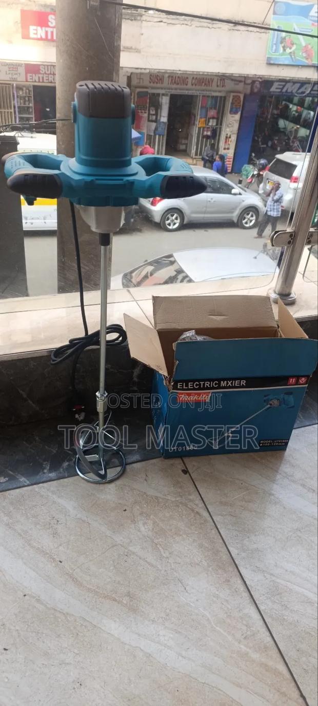 Makita Electric Paint Mixer/ Quality Paint Mixer 2200watts - thumbnail 3