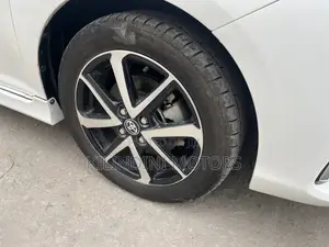 Toyota Corolla Fielder 2019 White