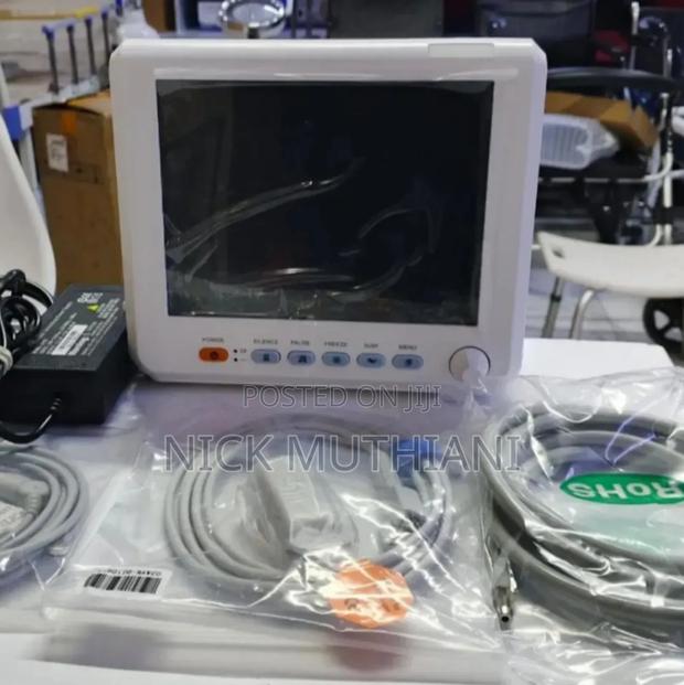 Patient Monitor 5 Parameters - main view