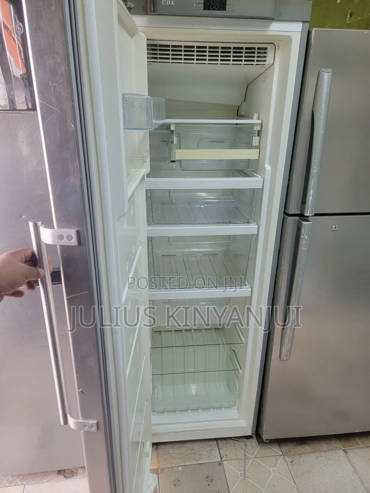 Free Standing Upright Freezer 500l