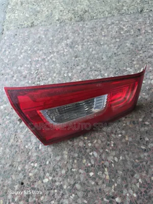 Mitsubishi RVR Bootlight