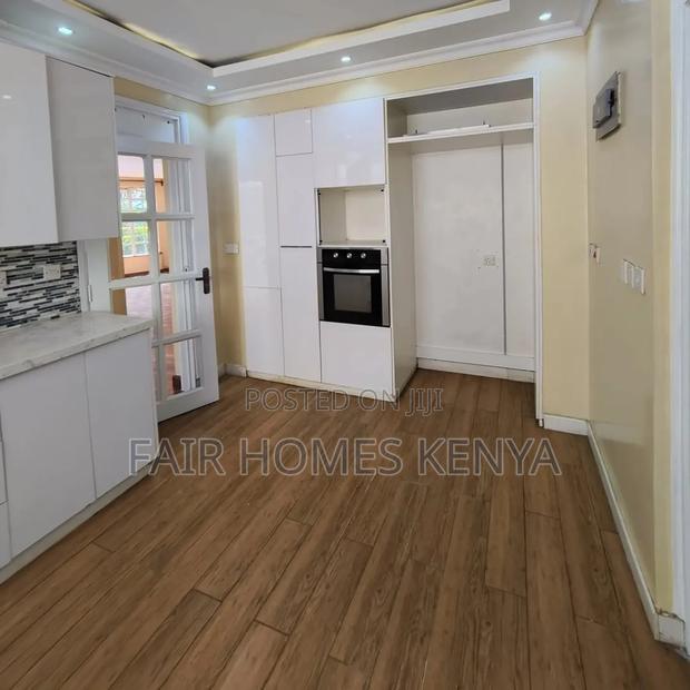 5bdrm Townhouse/Terrace in Kaputei Gardens, Lavington for sale - thumbnail 7