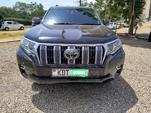 Toyota Land Cruiser Prado 2018 Matt Black