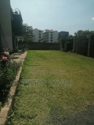 5bdrm Mansion in Thome 5 for rent