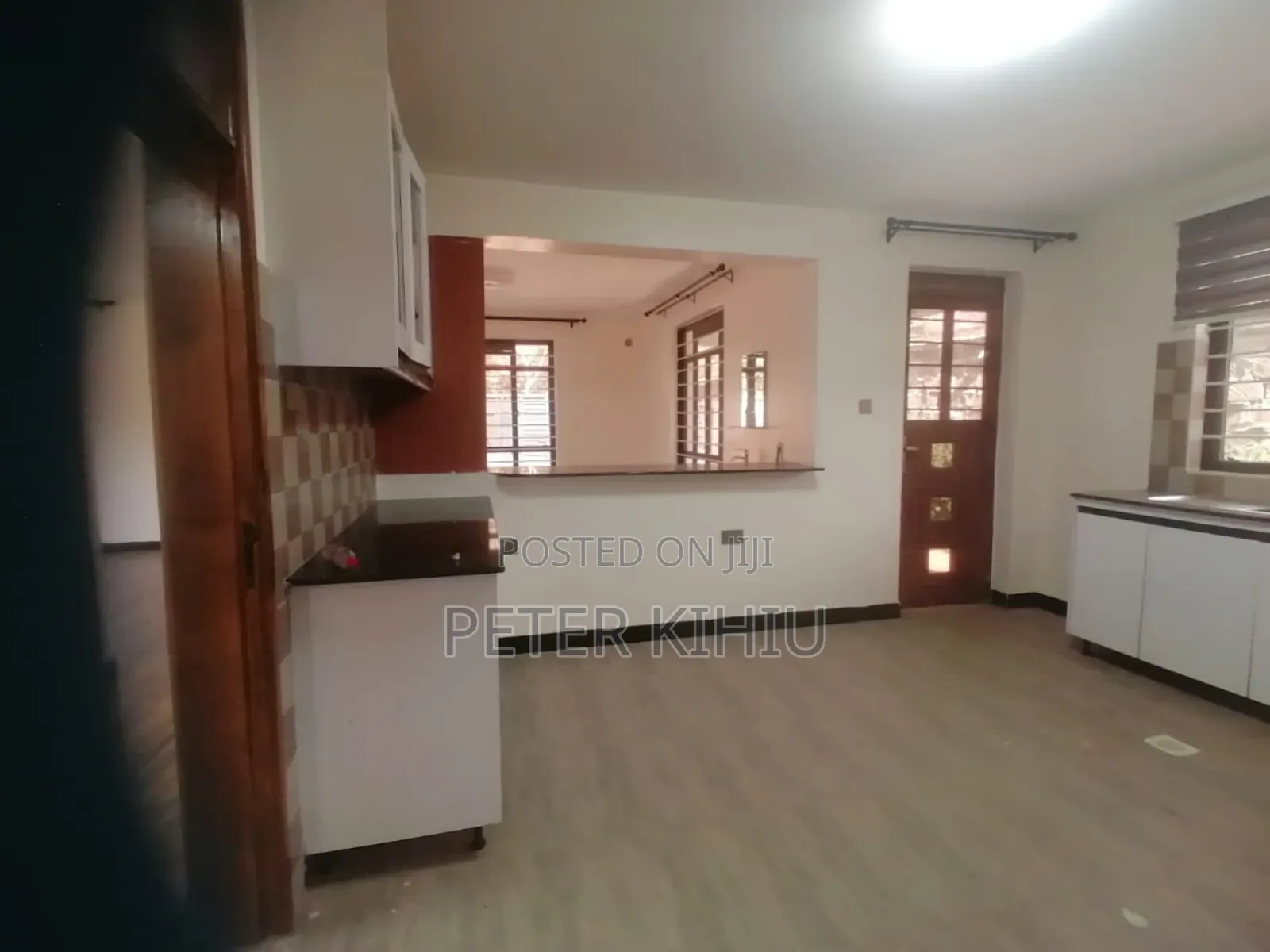 5bdrm Mansion in Thome 5 for rent