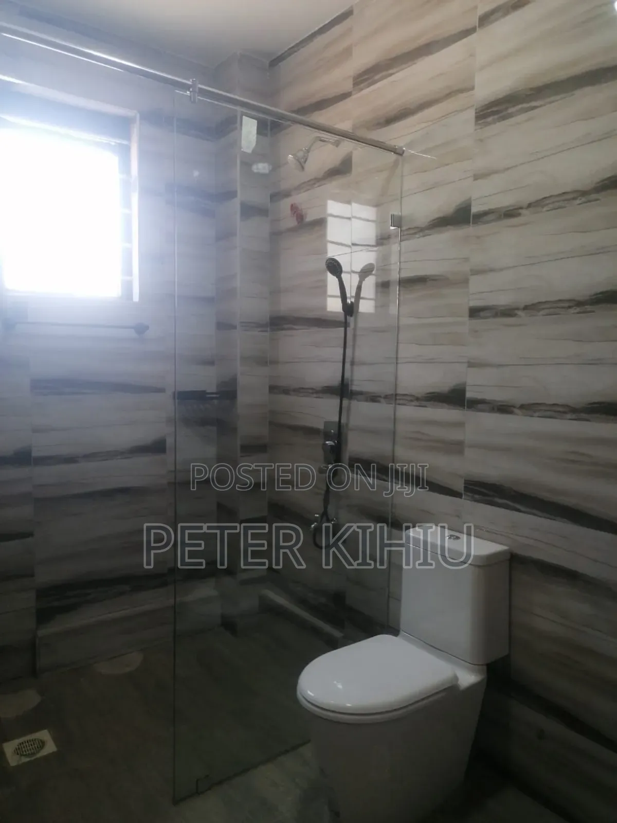 5bdrm Mansion in Thome 5 for rent
