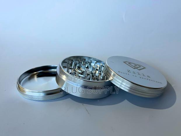 Zilla 75mm (Large) Aluminium Metallic Alloy Herb Grinders - thumbnail 4