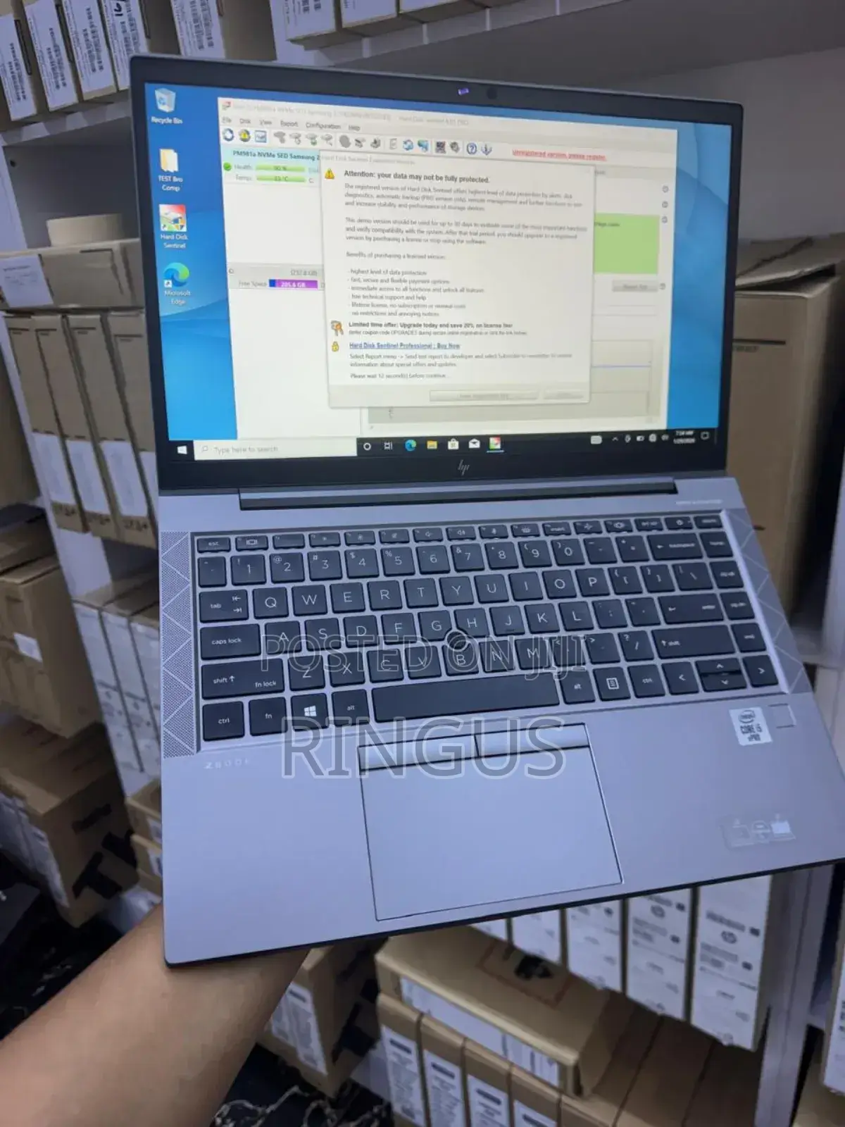 New Laptop HP ZBook Firefly 14 G7 8GB Intel Core i5 SSD 256GB