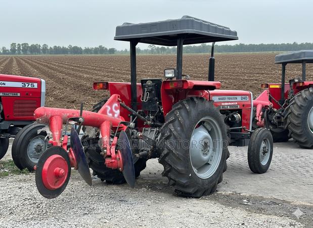 2022 Massey Ferguson Mf 240 - thumbnail 9