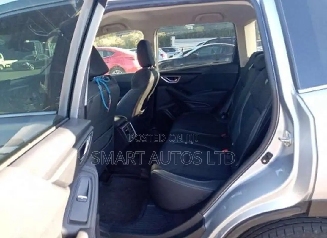 Subaru Forester 2019 Silver