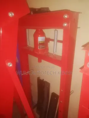 Heavy Commercial 30tn Press Machine Best Quality Sunshine Italy