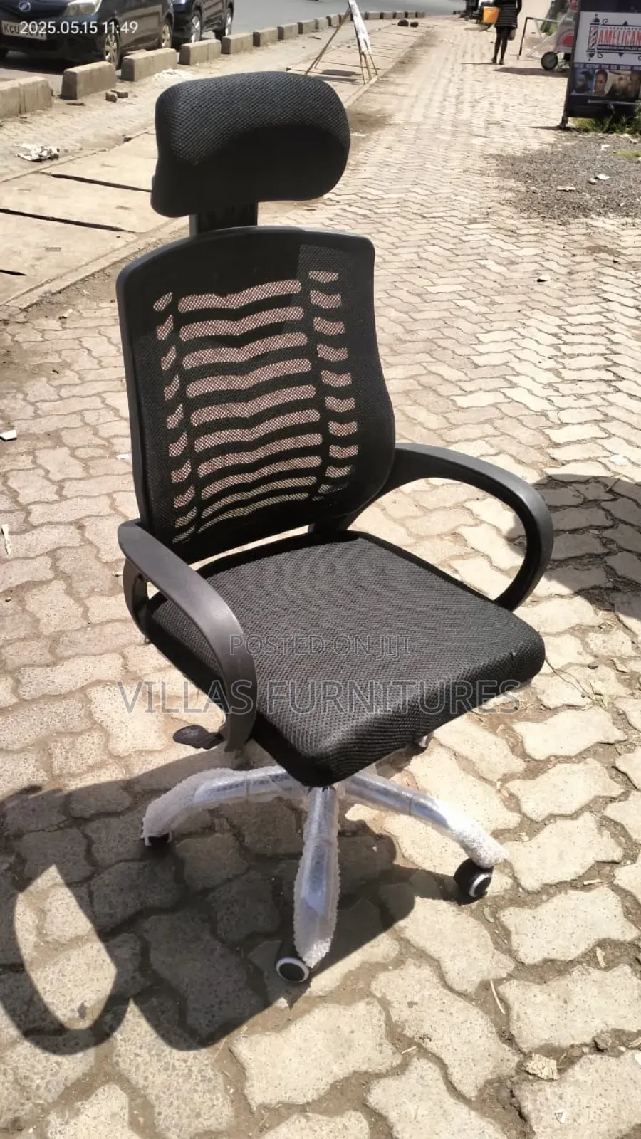 Fabalaxe Headrest Chair