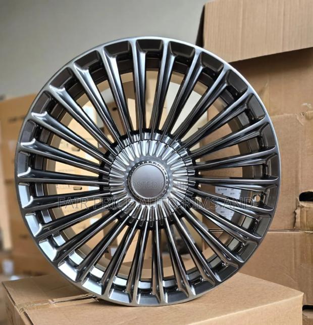 Size 18 Audi Sports Rims - thumbnail 3