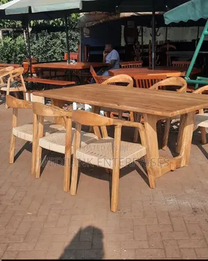 Mango 6-Seater Dinning Table Set