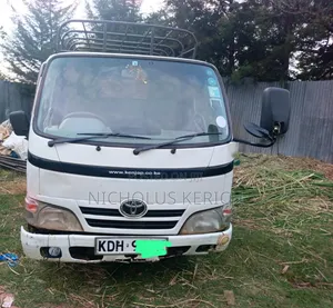 Toyota Dyna 4wd