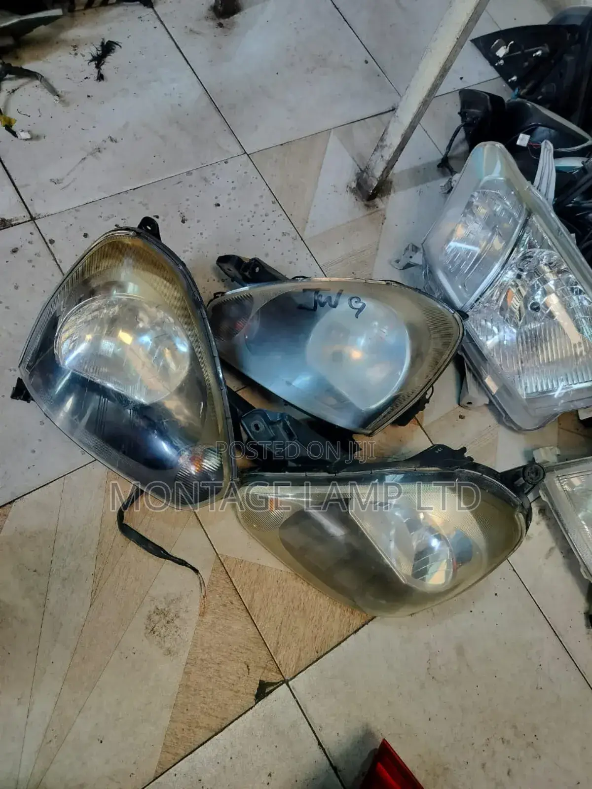 Headlight Mira Eis