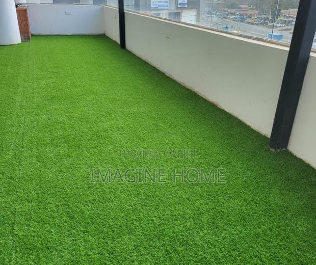 Fade Resistant Grass Carpet