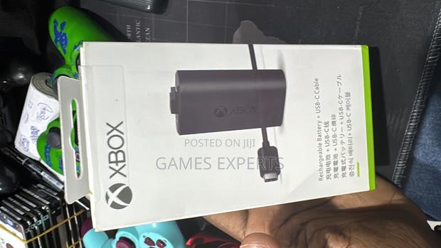 Xbox Series X and S Rechargeable Battery