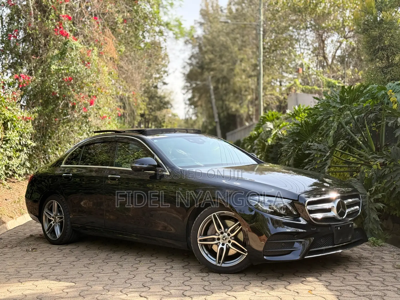 Mercedes-Benz E200 2020 Black