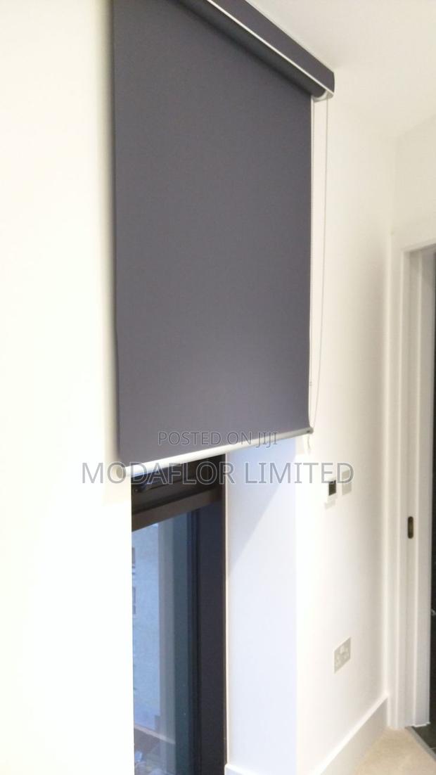 Blackout Roller Blinds – Sleek, Stylish Functional